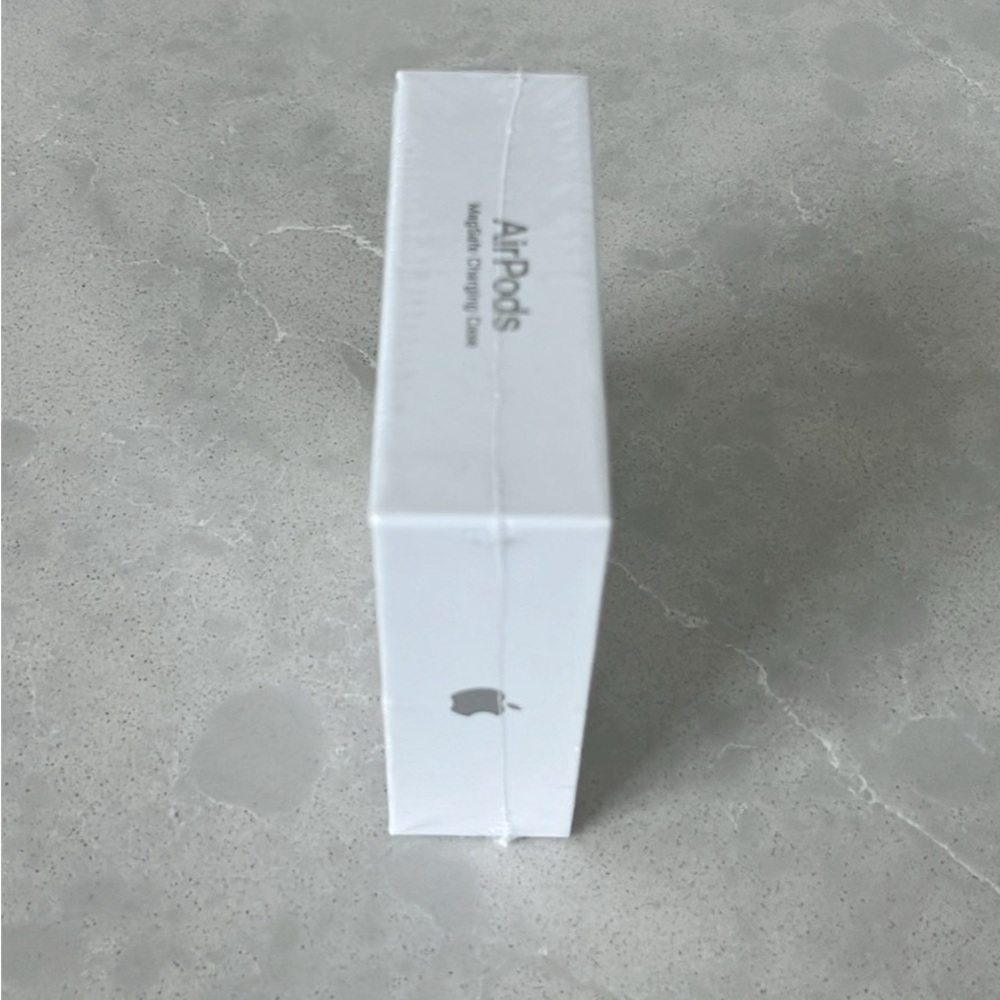 Generation 3 AirPods brand never used feel free ask questions and shoot offers